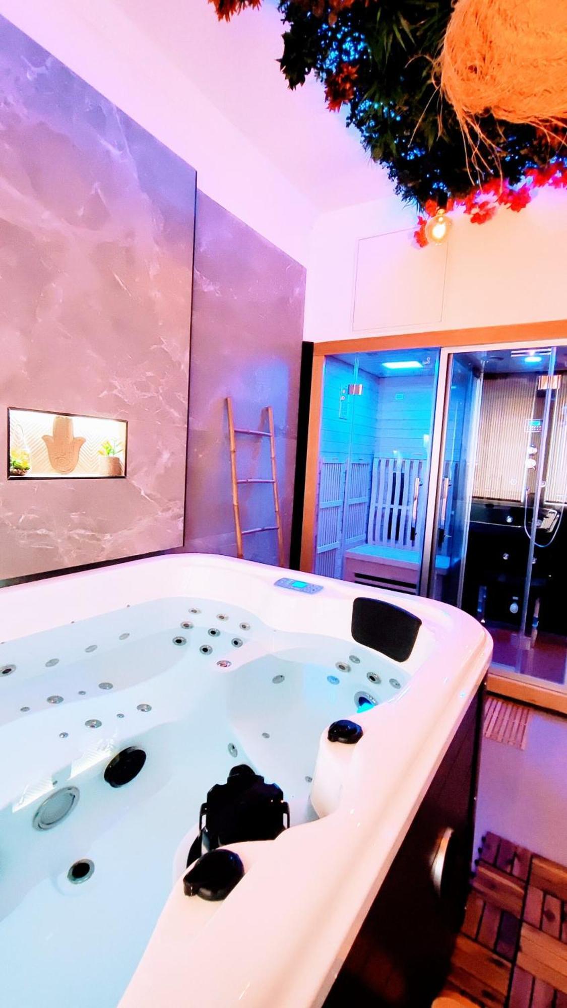 Kosykasa Spa كان المظهر الخارجي الصورة